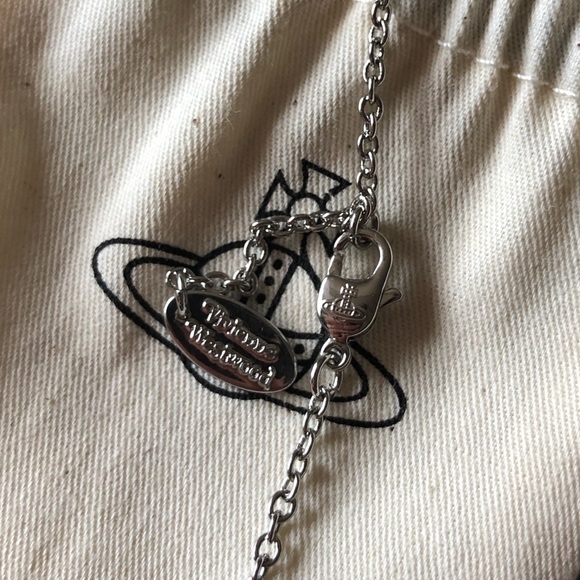 SOLD Vivienne Westwood orb necklace - Picture 3 of 4